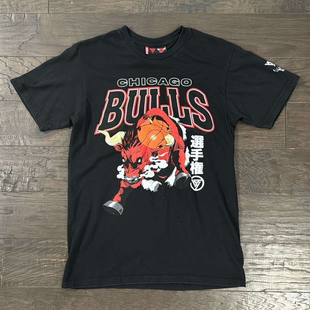 Hypland NBA CHICAGO BULLS CHARGE PIERCE TSHIRT Size Medium